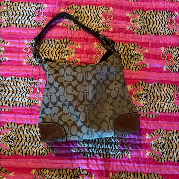 Coach Brown/Khaki Signature Shoulder Bag - Picture 1 of 4